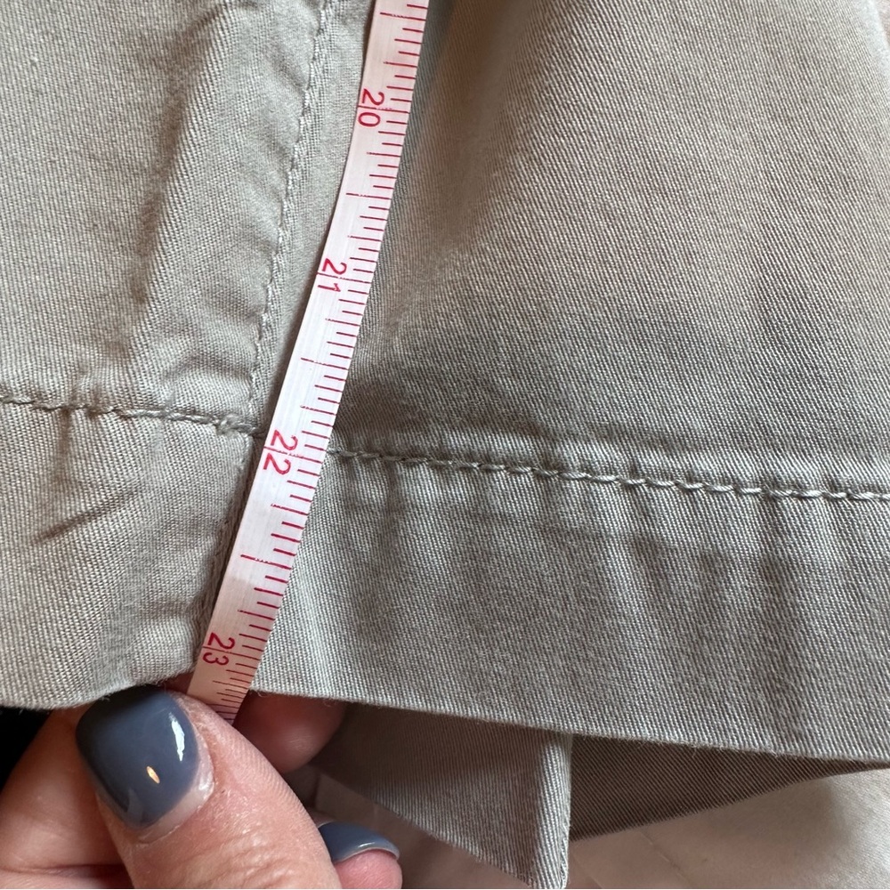LOFT Gray Cotton Cropped Ankle Pants Size 14 - Picture 6 of 8